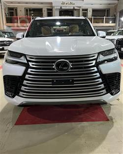 لێکزس LX